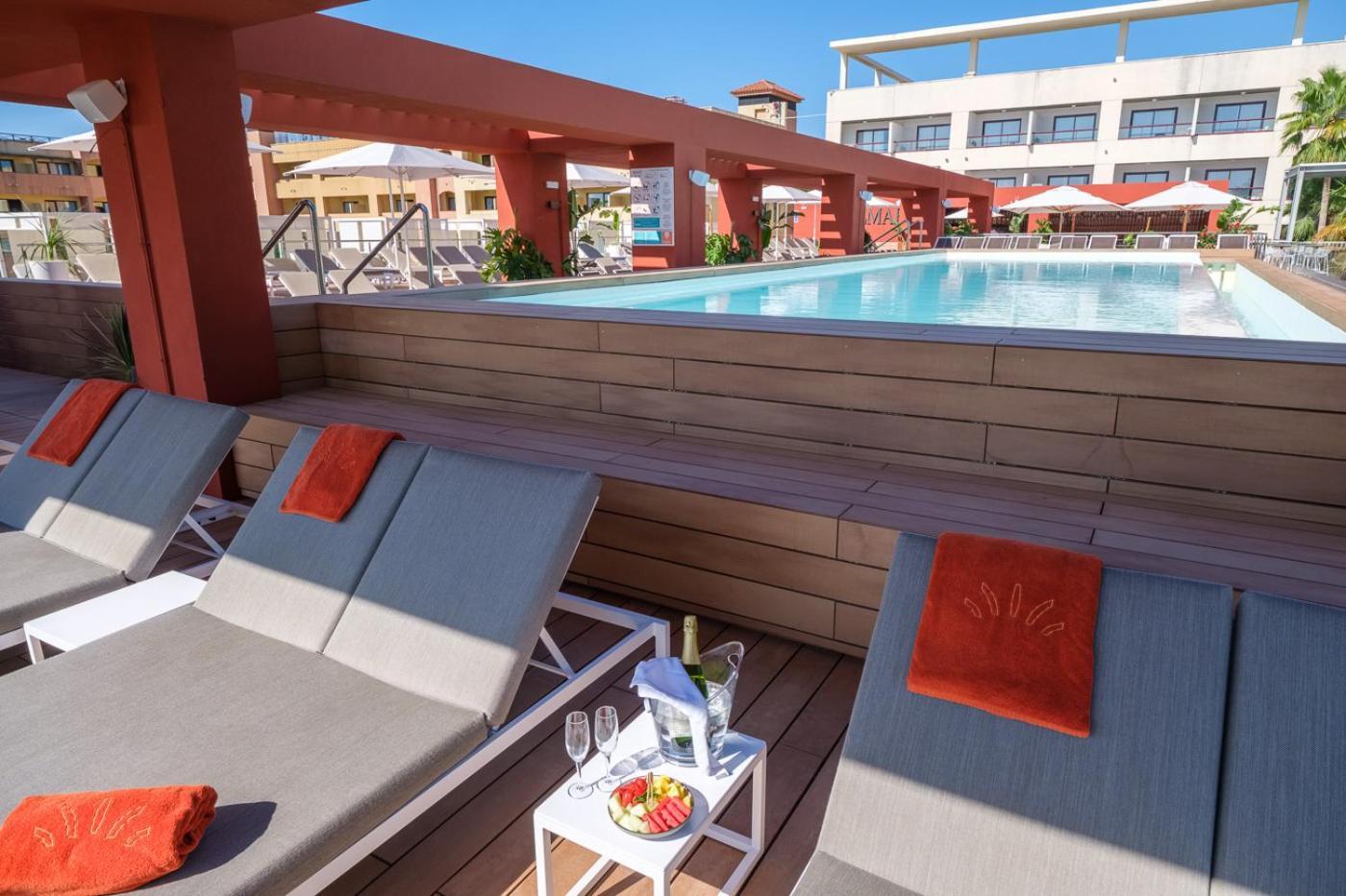 Apartamentos Estival Park La Pineda Eksteriør bilde