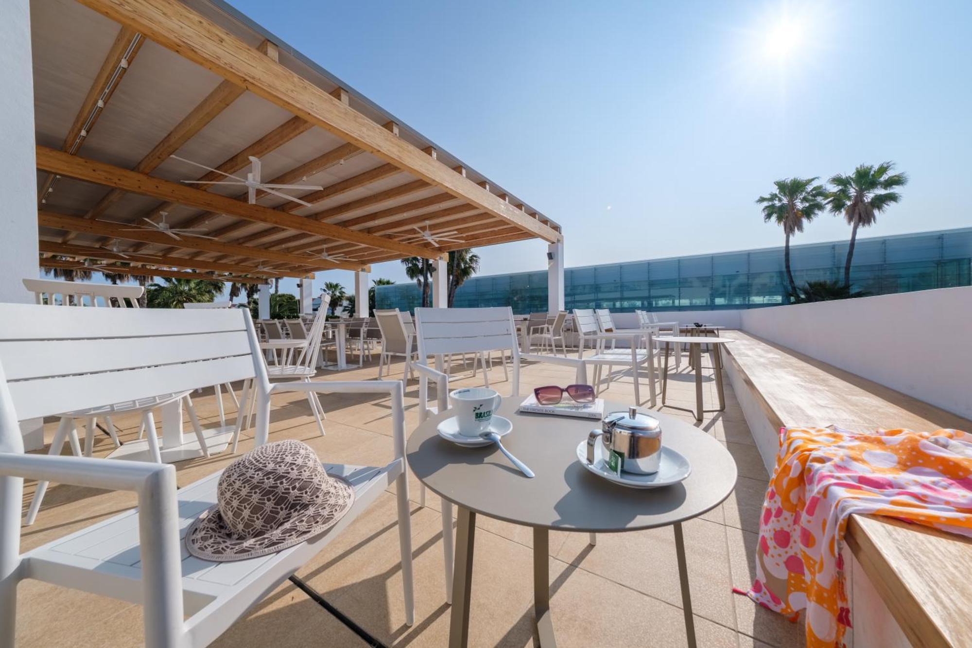 Apartamentos Estival Park La Pineda Eksteriør bilde